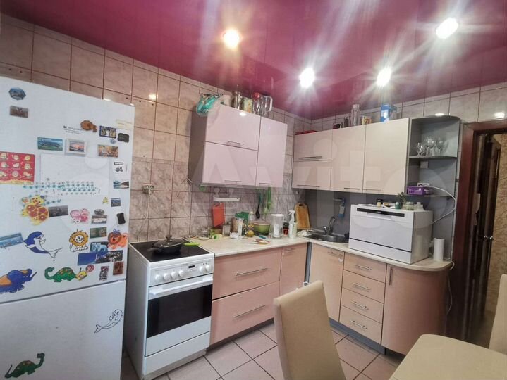 4-к. квартира, 84 м², 3/10 эт.