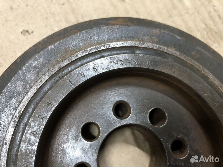 Шкив коленвала VAG 026105243C