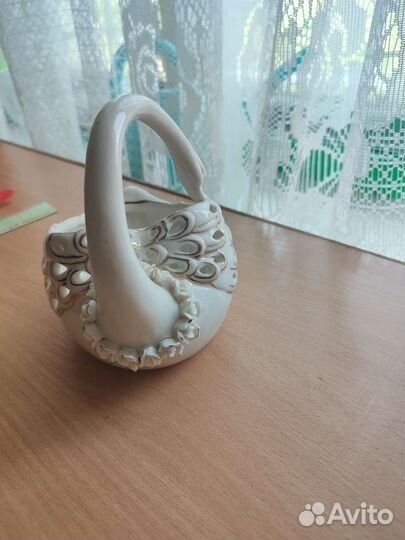 Статуэтка лебедь