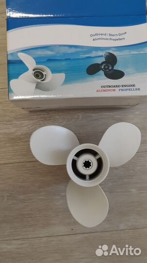 Винт гребной для Yamaha 9.9-15, шаг 11