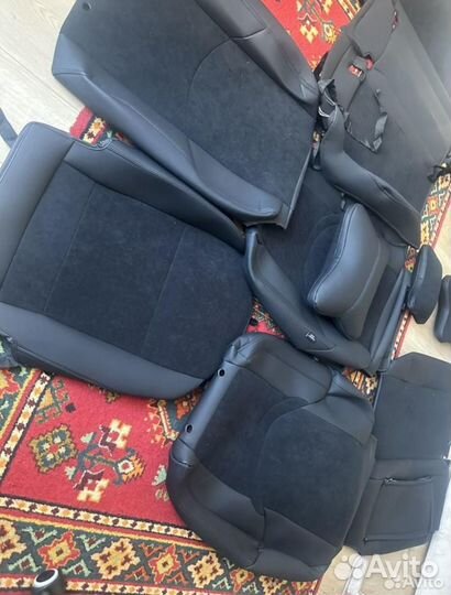 Чехлы для автомобилей Лексус