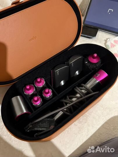 Стайлер dyson бу