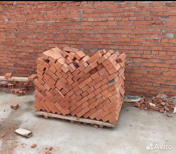 Кирпич красный полнотелый