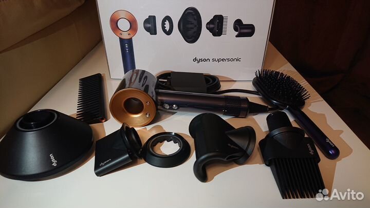 Фен Dyson Supersonic HD07 Gift Edition Lux