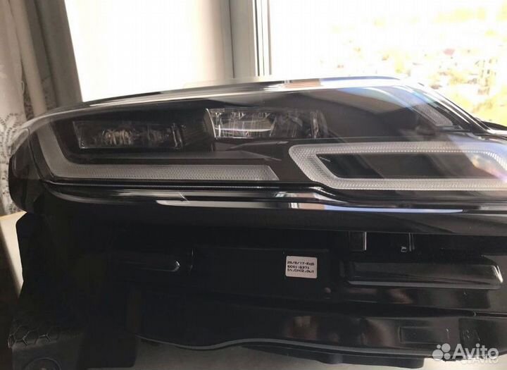 Фара правая range rover velar