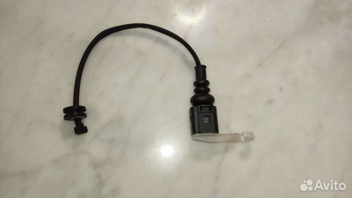 Датчик износа тормозных колодок VAG