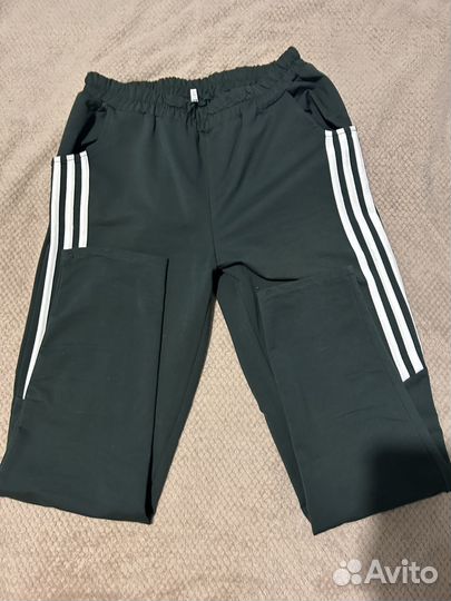 Спортивный костюм женский