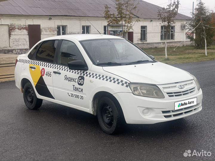 LADA Granta 1.6 МТ, 2016, 190 000 км