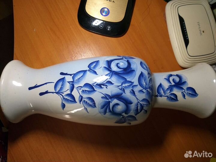 Большая керамическая ваза