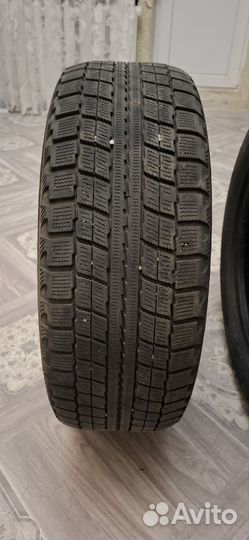 Maxxis MA-STL Presa Ice 205/60 R16