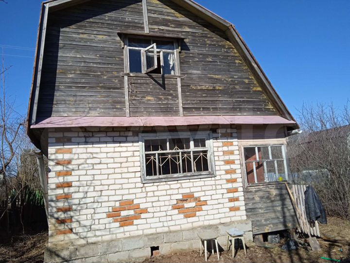 Дача 30 м² на участке 6 сот.