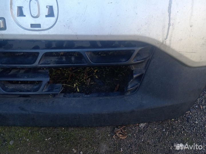 Решетка радиатора iveco daily