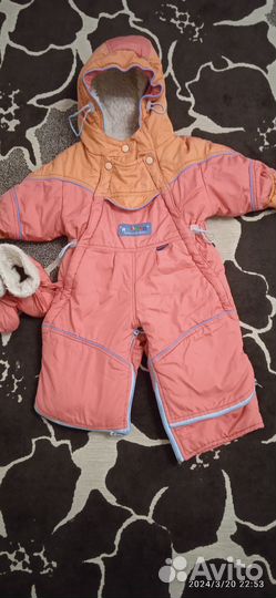 Зимний комбинезон для девочки