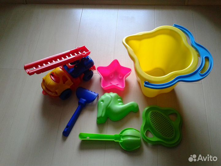 Детские игрушки