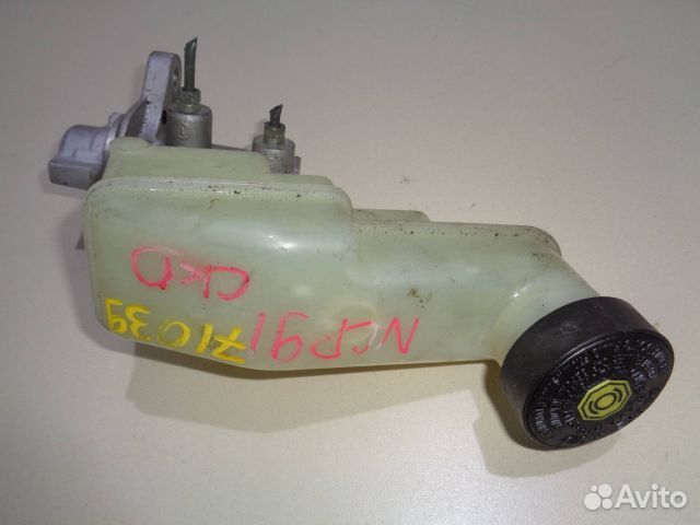 Главный тормозной цилиндр toyota NCP91