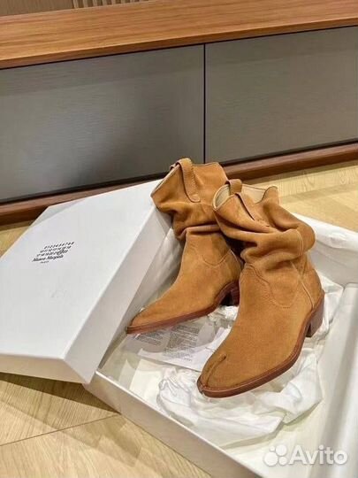 Ботинки казаки таби женские Maison Margiela 36-41