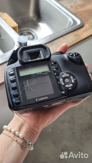 Зеркальный фотоаппарат Canon 350D