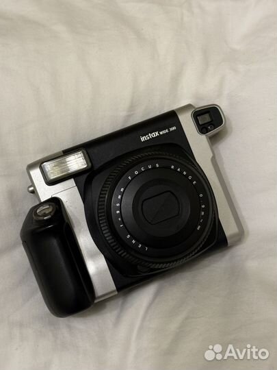 Фотоаппарат instax wide 300