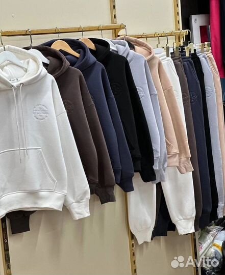 Спортивный костюм утепленный женский