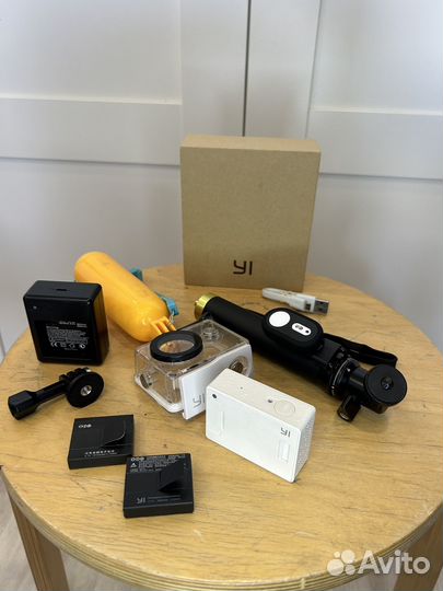Экшн камера xiaomi yi