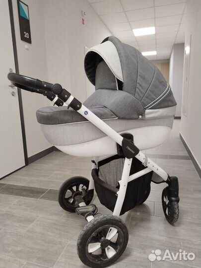 Коляска 3 в 1