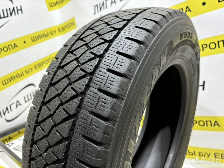 Bridgestone Blizzak W995 215/65 R16C