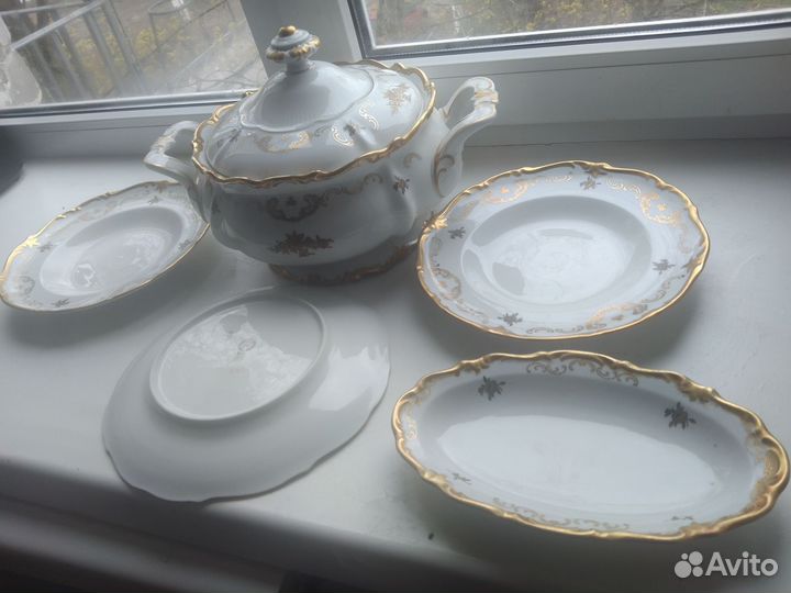 Сервиз столовый