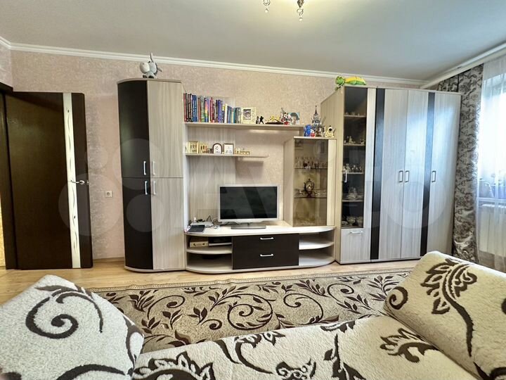 2-к. квартира, 57,6 м², 7/17 эт.