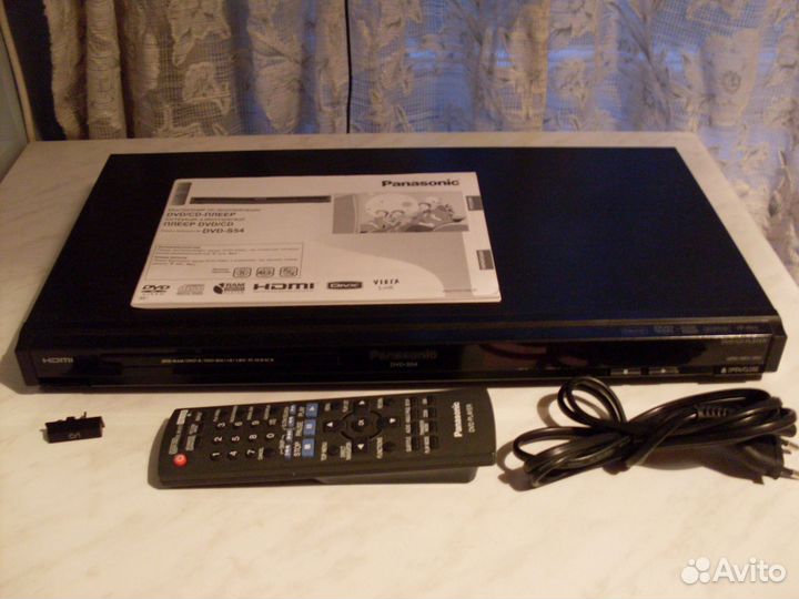 DVD/CD-плеер Panasonic DVD-S54 и диски