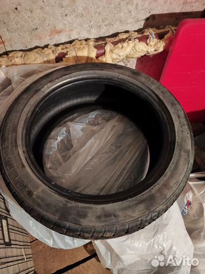 Goodyear Eagle Sport 215/50 R17