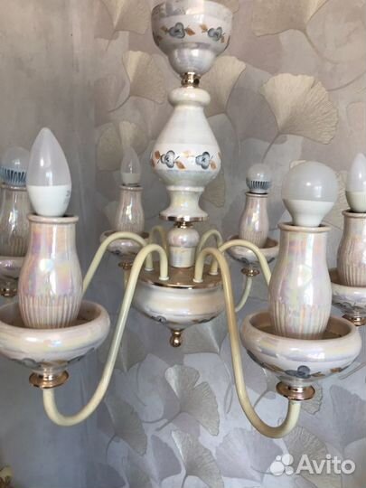 Люстра фарфоровая