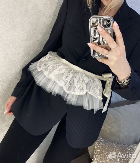 Волан баска рюша из кружева