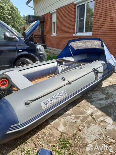 Лодка флагман