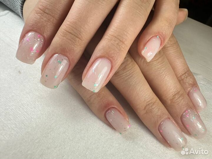 Маникюр, педикюр