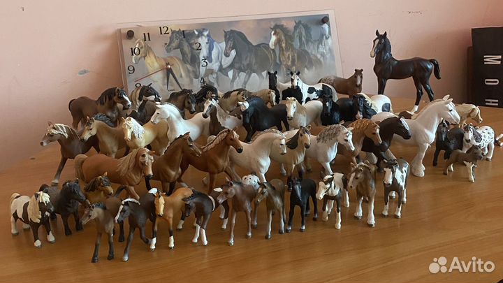 Фигурки лошадей schleich