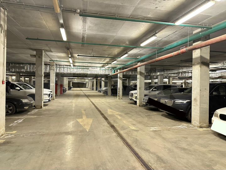 Машиноместо, 14 м²