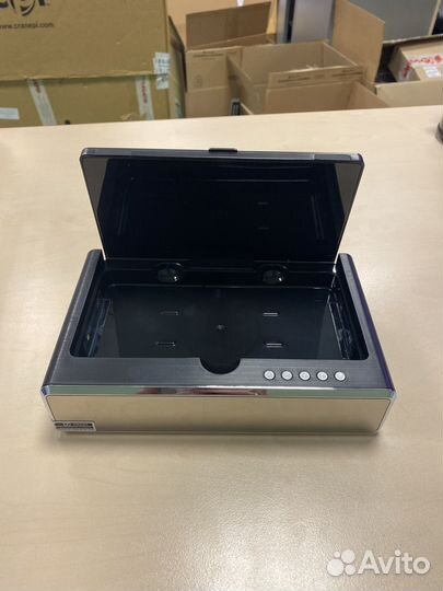 Часы метеостанция с беспроводной зарядкой