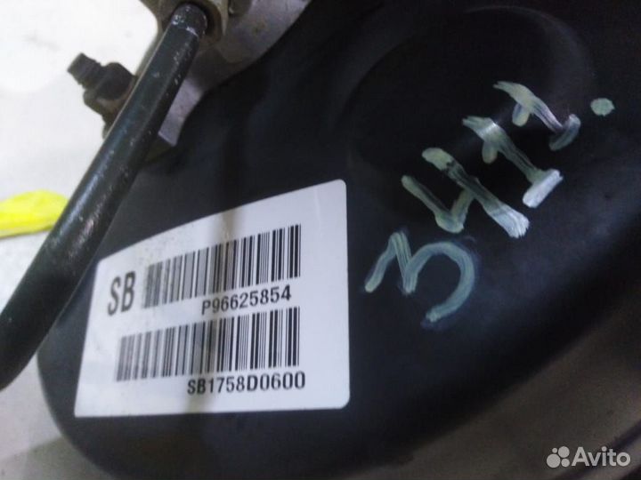 Бачок главного тормозного цилиндра Шевроле Каптива