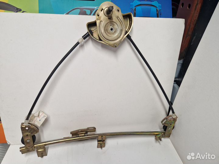 Стеклоподъемник Ваз-2108 передний левый