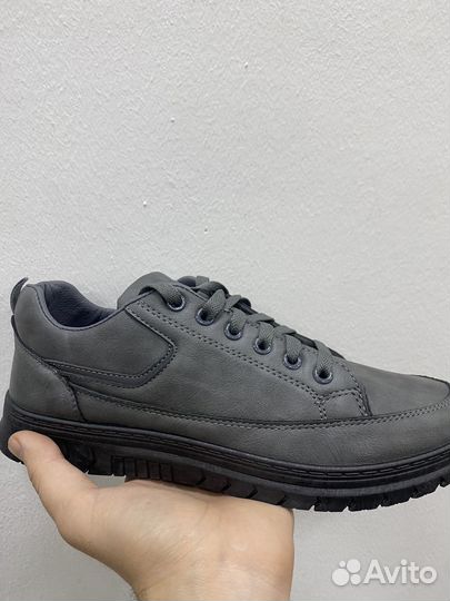 Кроссовки кеды