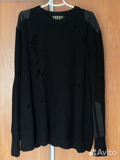 Свитер Yeezy