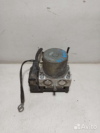 Блок ABS Nissan Tiida C11 1.6 АКПП