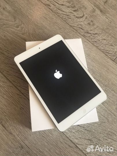 Планшет apple iPad