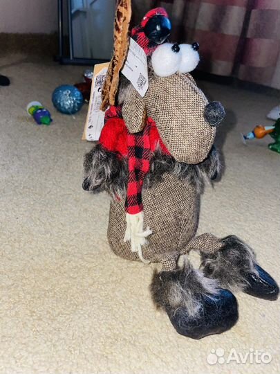 Новогодний олень новый