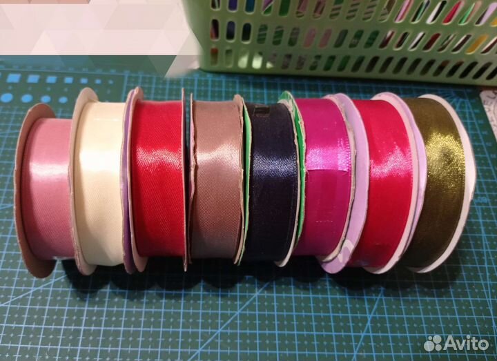 Ленты атласные и новогодние