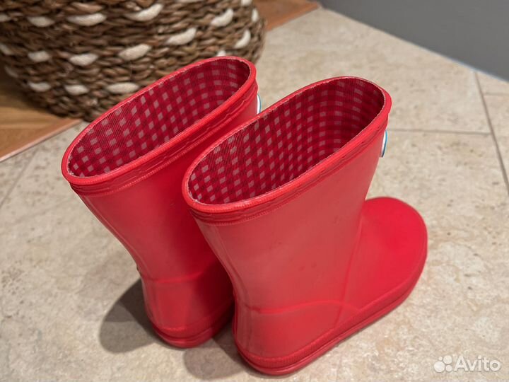 Резиновые сапожки