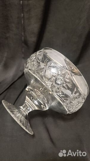 Хрустальная винтажная ваза