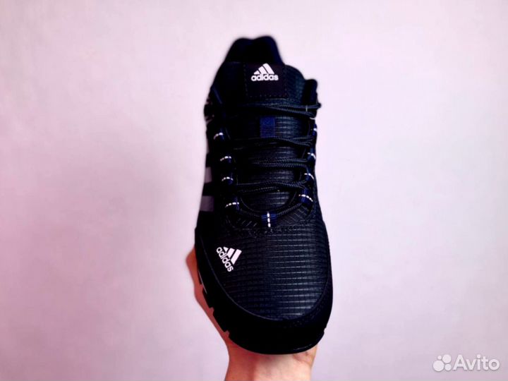 Кроссовки Adidas Terrex осенние