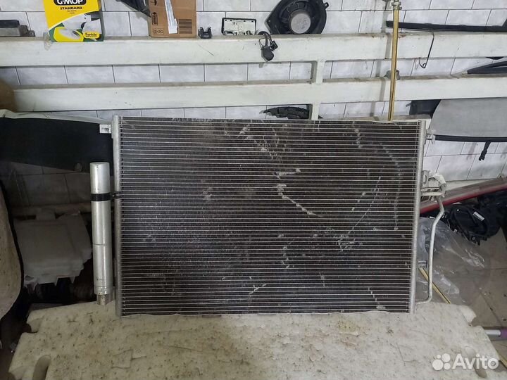 Радиатор кондиционера Mercedes Sprinter W906