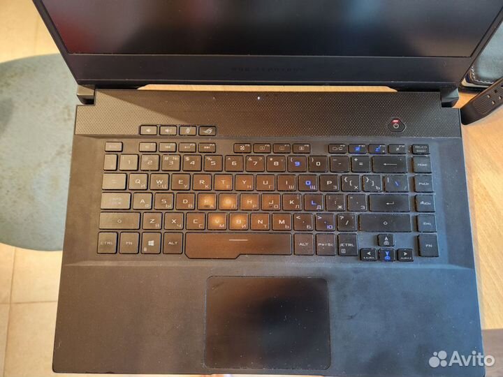 Ноутбук Asus rog zephyrus s gx502